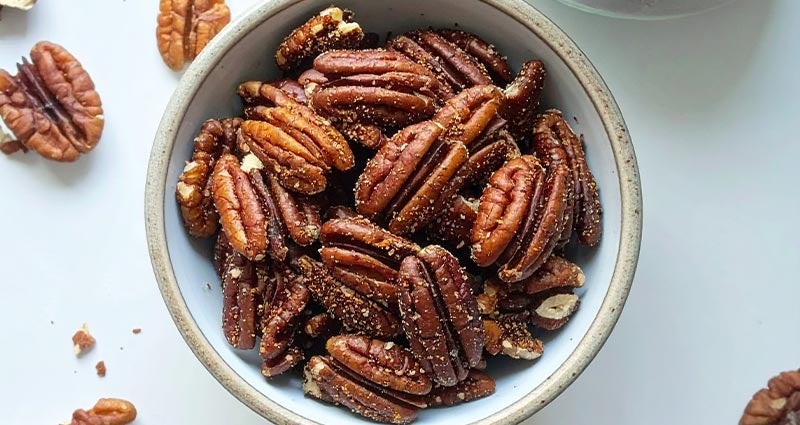 Maple spiced pecans