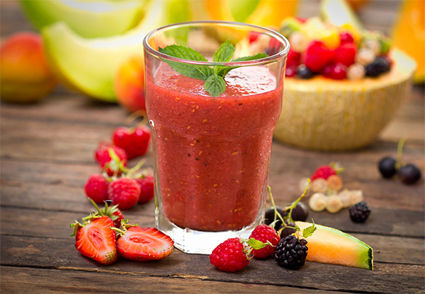  A mixed berry smoothie